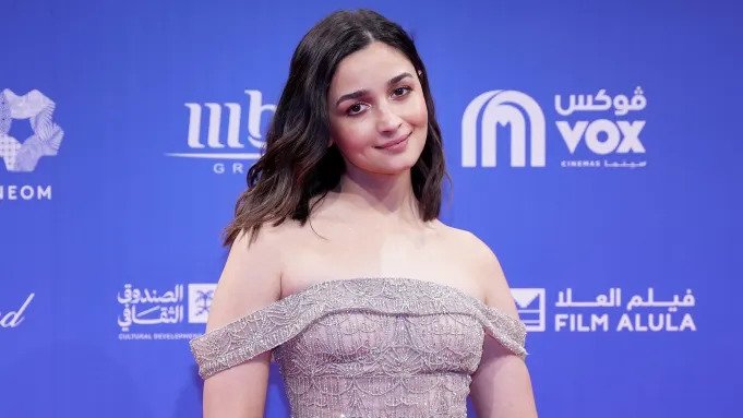 alia-vatt-pickynews24