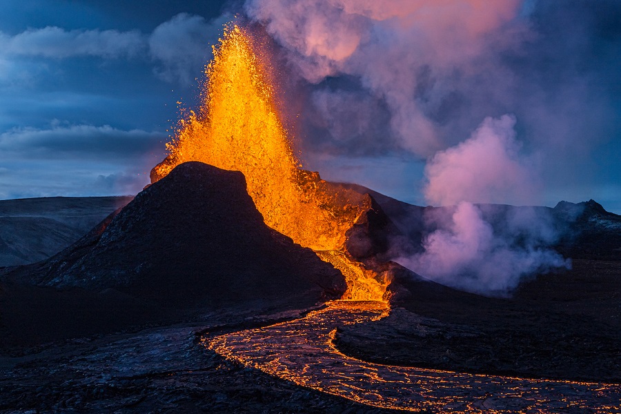 iceland-volcano-pickynews24